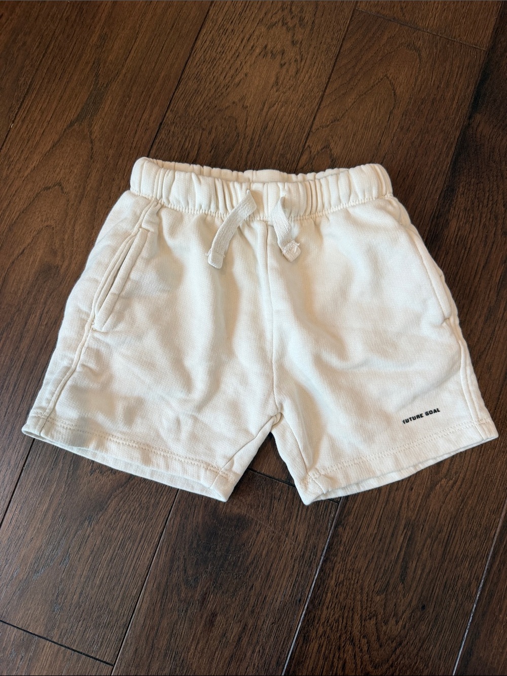 Zara Cream Drawstring Kids Shorts Size 4 - C39-205